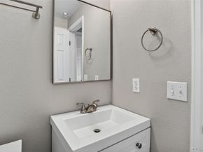 Undisclosed Address #7046892, Aurora CO 80015