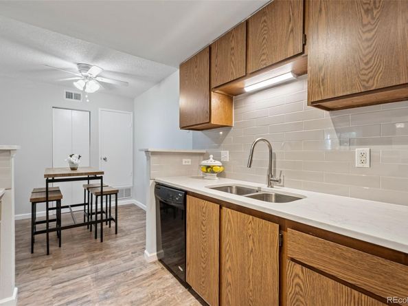 943 S Zeno Way 102, Aurora CO 80017