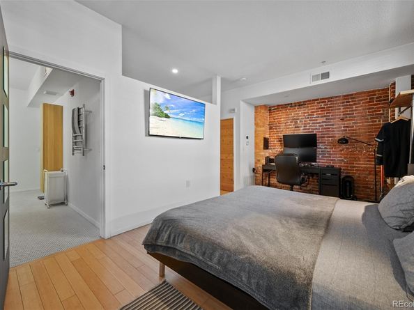 3225 Blake Street 8, Denver CO 80205