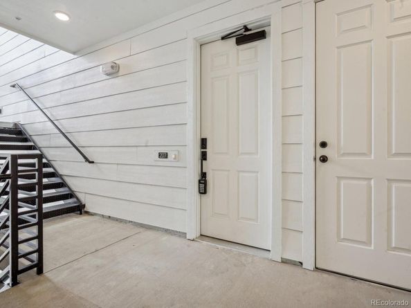 6153 N Ceylon Street 10207, Denver CO 80249