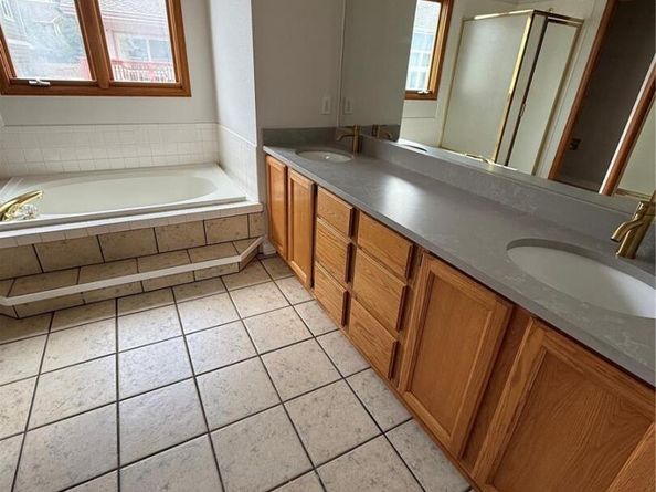 5863 S Danube Street, Aurora CO 80015