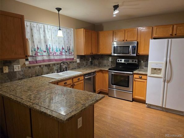 5593 S Valdai Way, Aurora CO 80015