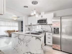 555 Everett Street, Lakewood CO 80226