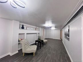 555 Everett Street, Lakewood CO 80226
