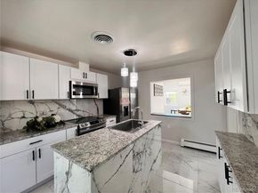 555 Everett Street, Lakewood CO 80226