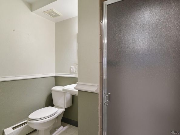 Undisclosed Address #7369632, Greenwood Village CO 80111
