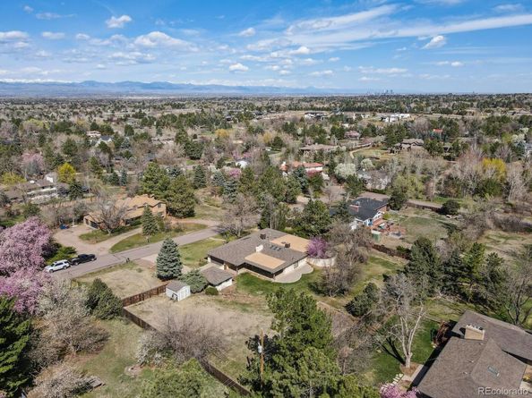 Undisclosed Address #7369632, Greenwood Village CO 80111