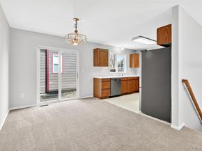 367 Wadsworth Circle, Longmont CO 80504