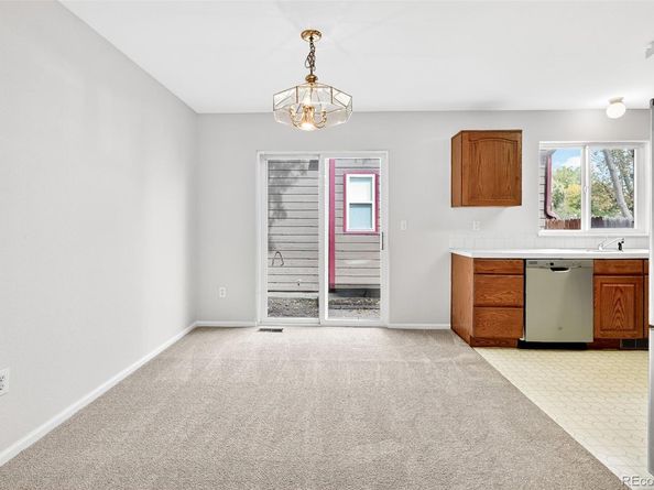 367 Wadsworth Circle, Longmont CO 80504