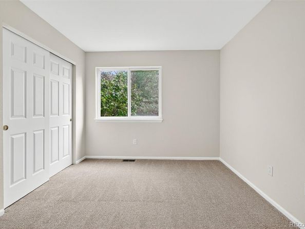 367 Wadsworth Circle, Longmont CO 80504