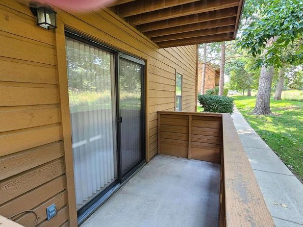 3335 S Ammons Street 105, Lakewood CO 80227