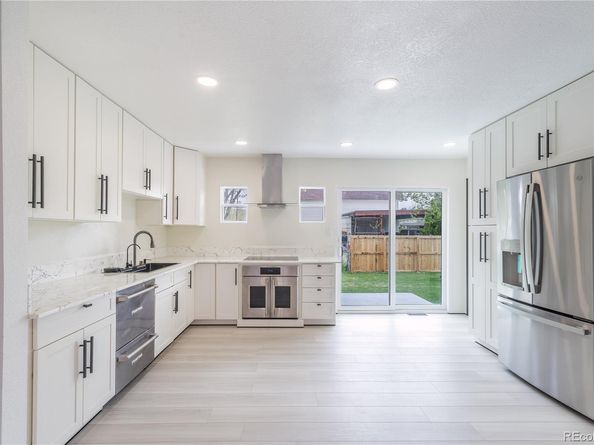6735 W 2nd Avenue, Lakewood CO 80226