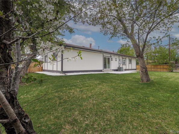 6735 W 2nd Avenue, Lakewood CO 80226
