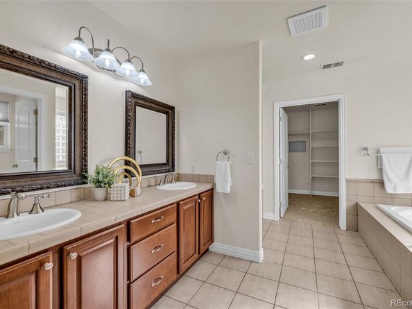 2580 Hoyt Street, Lakewood CO 80215