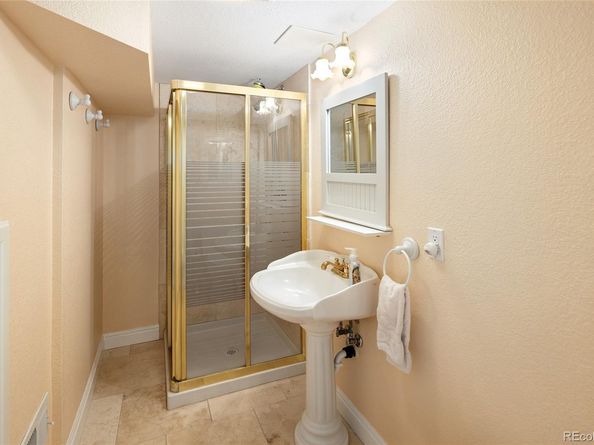 1892 W Kettle Avenue, Littleton CO 80120