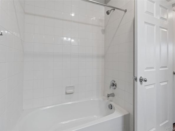 9962 W Victoria Place 102, Littleton CO 80127