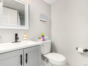 21550 E Alamo Place, Centennial CO 80015