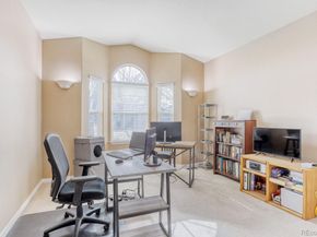 927 Champion Circle, Longmont CO 80503