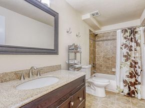 927 Champion Circle, Longmont CO 80503
