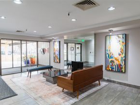 800 N Pearl Street 602, Denver CO 80203