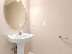 Undisclosed Address #2756169, Aurora CO 80015