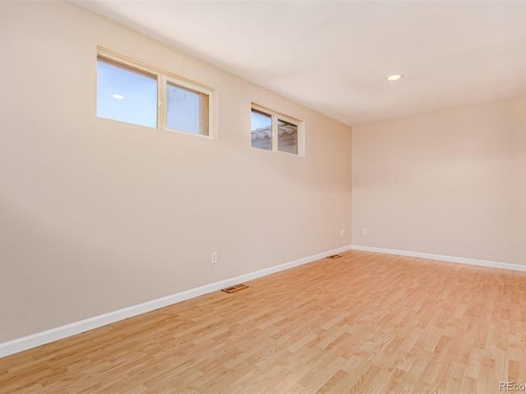 Undisclosed Address #2756169, Aurora CO 80015