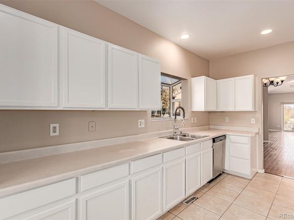 Undisclosed Address #2756169, Aurora CO 80015