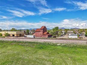 Undisclosed Address #2536587, Louisville CO 80027