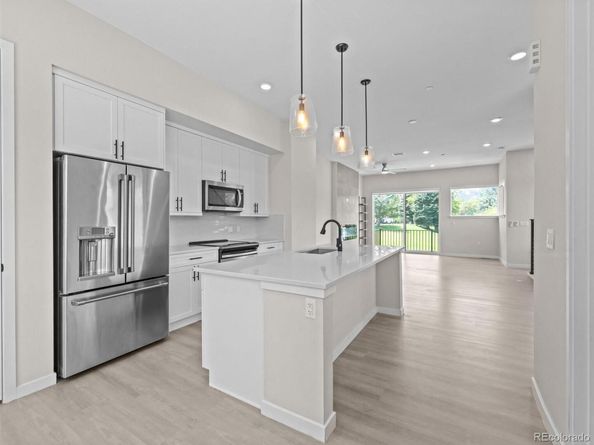 7066 W 13th Avenue, Lakewood CO 80214
