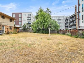 2133 S Ash Street, Denver CO 80222