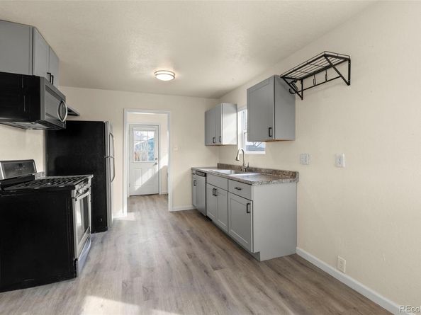 4211 E 69th Avenue, Commerce City CO 80022