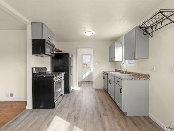 4211 E 69th Avenue, Commerce City CO 80022