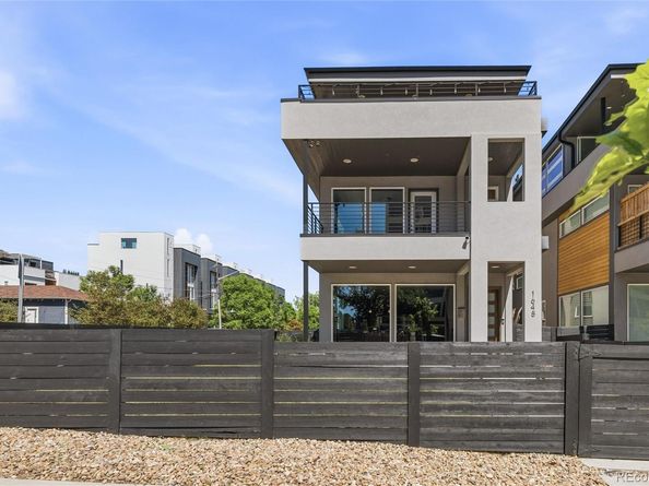 Undisclosed Address #2484747, Denver CO 80204