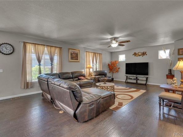 9476 Juniper Way, Arvada CO 80007