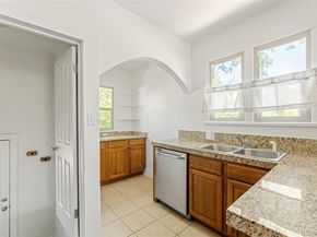 Undisclosed Address #4983633, Denver CO 80206