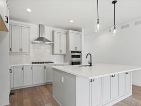 5595 Wheaton Avenue, Longmont CO 80503