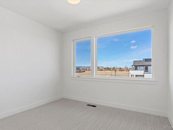 5595 Wheaton Avenue, Longmont CO 80503