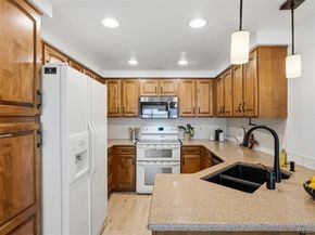 2212 S Nome Court, Aurora CO 80014
