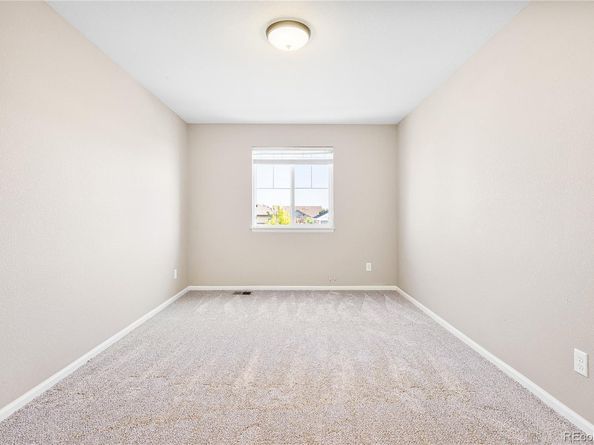 4865 S Picadilly Court, Aurora CO 80015