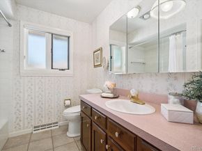 2212 Ammons Street, Lakewood CO 80214