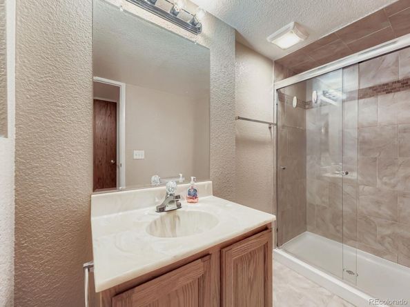 Undisclosed Address #4660983, Broomfield CO 80020