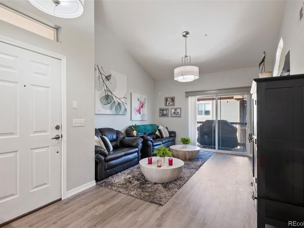 10061 W Victoria Place 208, Littleton CO 80127