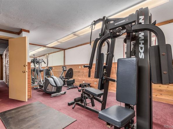 2325 S Linden Court 206, Denver CO 80222