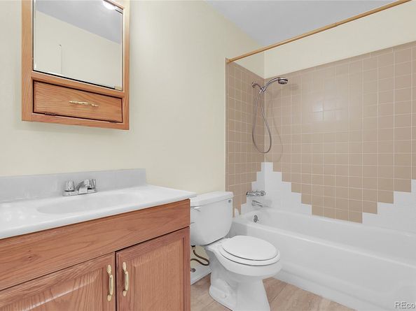 2325 S Linden Court 206, Denver CO 80222