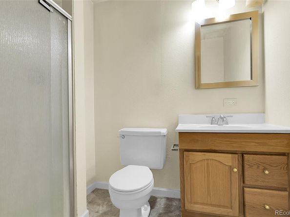 2325 S Linden Court 206, Denver CO 80222