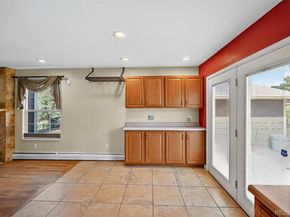 9955 W 10th Avenue, Lakewood CO 80215