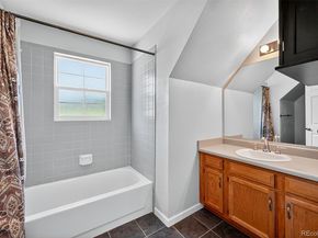9955 W 10th Avenue, Lakewood CO 80215