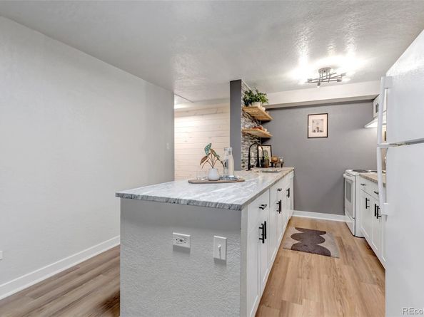 3047 W 47th Avenue 105, Denver CO 80211