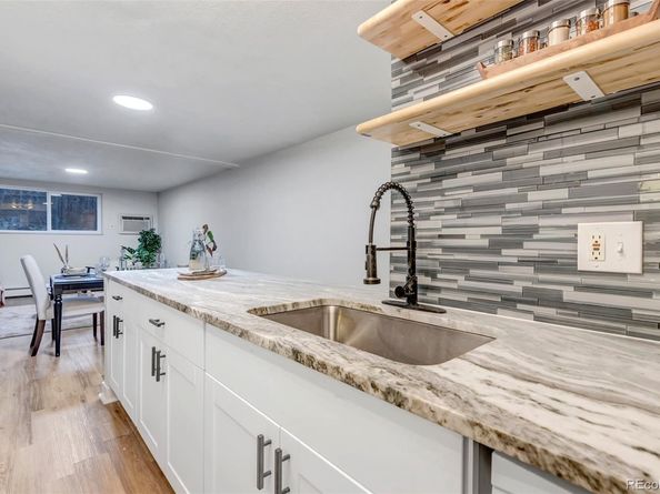 3047 W 47th Avenue 105, Denver CO 80211