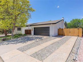 2669 S Moline Court, Aurora CO 80014